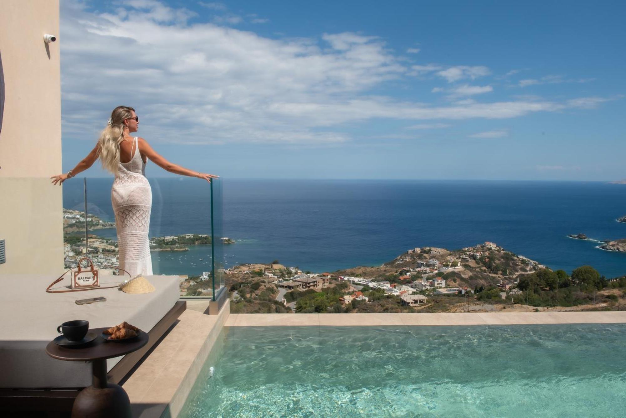 Villa Helios - Elevate Your Senses Agia Pelagia Екстериор снимка